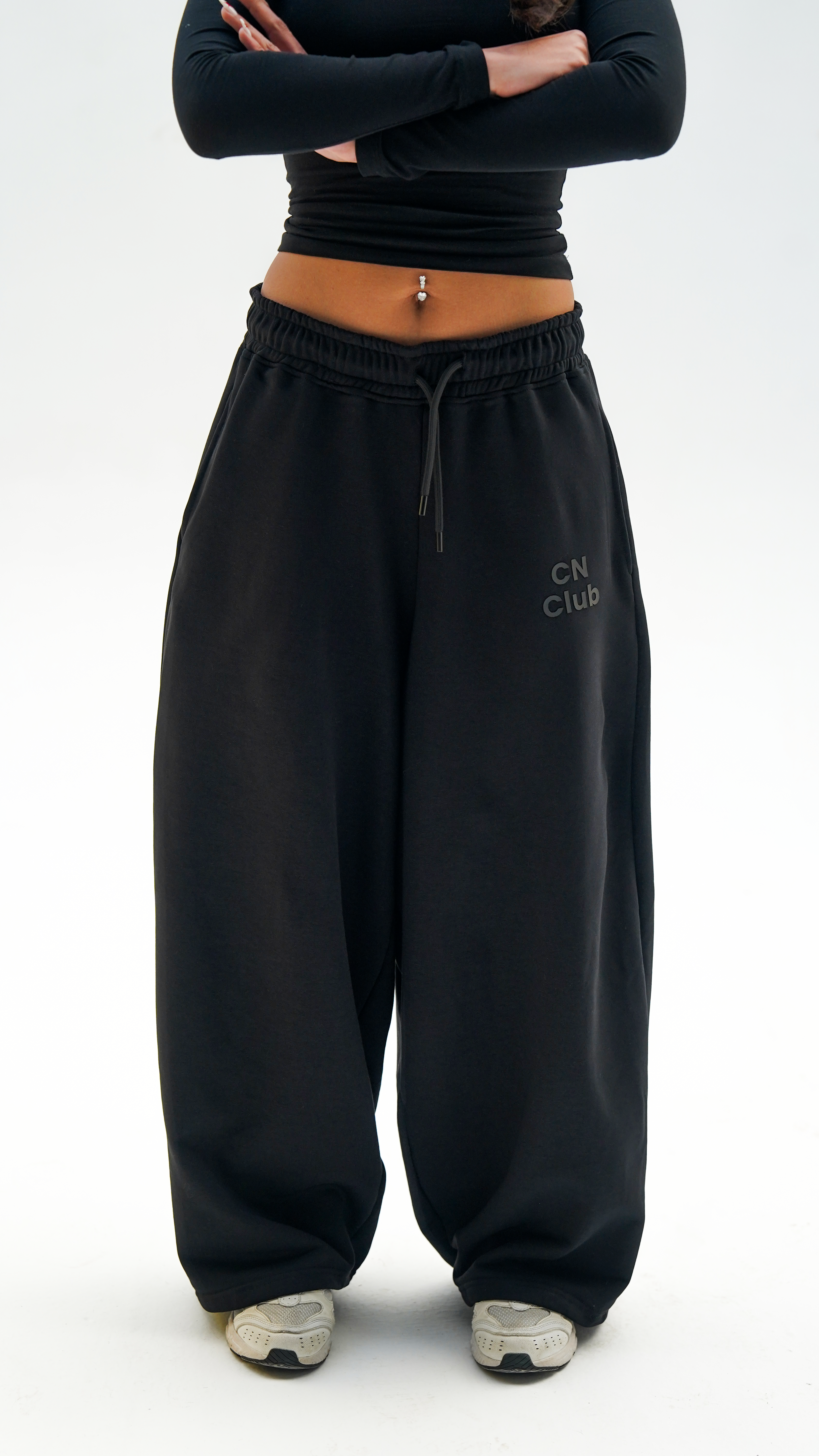 RELAXED BLACK CN PANTS